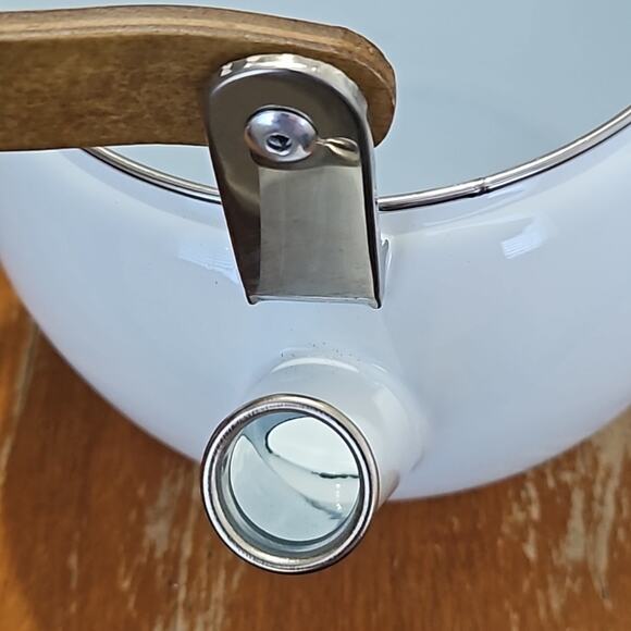 Copco Kit T. Cat 2 Quart Metal Tea Kettle W/Box NEW CAT - Picture 6 of 9